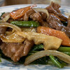 康楽飯店 - 料理写真:薄切牛肉野菜炒め