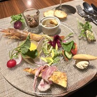 キャトルラパン 北梅田 - 7種の前菜