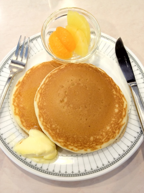 ピース 新宿西口 喫茶店 食べログ