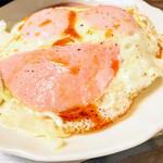 有限会社桝屋酒店   - ハムエッグ