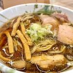 らーめんG麺7-01 - あっさり正油ラーメン大盛り1,000円。