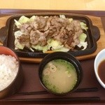 ぎゅーぎゅー亭 - 焼肉定食（980円）