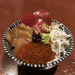 酒肴場 屯 - 海鮮丼¥500