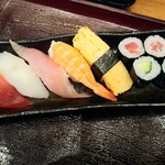 Kaiten Sakana Ya Sushi Uochuu - 