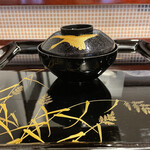 割烹 新多久 - 地物ズワイガニのしんじょう