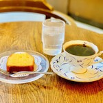 コーヒーハウス マキ - ◆ダッチコーヒー（水出しコーヒー）
            ◆自家製パウンドケーキ（プレーン）