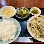 中華料理餃子の屋台 - 