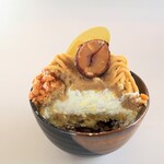 ウェスティン デリ - スペシャルモンブラン　断面