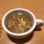 ステーキ宮 - 鶏肉と椎茸のスープ　溶き卵ふわふわ〜