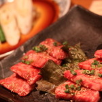 祇園 鹿六 - カルビとロースと焼き野菜