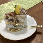 アトリエ・ヨロイヅカ - 栗のショートケーキ