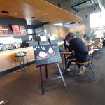 STARBUCKS COFFEE - 店内