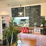 Ciao - 明るい店内！