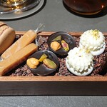 Restaurant OGATA - マカロン・生キャラメル　あと忘れたｗ