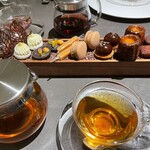 Restaurant OGATA - 一番左が葉っぱの形になってる