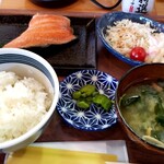 Oshokuji Dokoro Hacchan - 紅シャケ定食