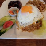 ジャカルタフード インドネシア - ナシゴレンアップ