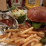 Navel Burger&Bar - ・「チーズバーガー(¥1200)」