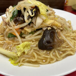 新珍味 - 焼きそば　アップ