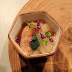 グノン - 甘エビとアオリイカの紹興酒漬け