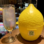 個室居酒屋 座楽 - お通しの器が巨大でワロタw