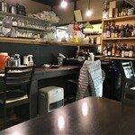 ちーふのお店 ローストビーフ - 店内から厨房を臨む