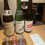 Washokubiyori Osake To Kagurazaka - 3種の日本酒飲み比べ