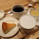 Cafe&Meal MUJI - デザート＆４つから選ぶドリンクセット。