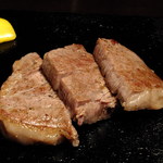 リュクス　タジマヤ - (ノ∇≦❤)熟成黒毛和牛ステーキ(ヘレ)