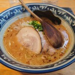 Ramen Tono - 味噌ラーメン（中太面）