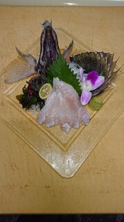 Kaisen Sakaba Sendou - 八角の姿盛り