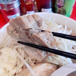 ラーメン千乃介 - 豚アップ