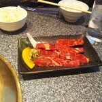 焼肉 奈々味 - 