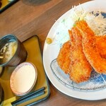 味処てっ平 - W赤海老ふらい定食
