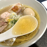 Japanese Soba Noodles 蔦 - スープ