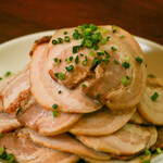 Dokamori appetizer chashu