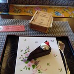 陽なたぼっこ - 追加したチョコレートケーキ200円