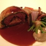 ルカンケ - 十勝産蝦夷鹿とフォアブラのパイ包みやき