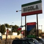 Pizza＆イタリアンレストラン NICOLA - 基地の街の古いイタリアンレストラン