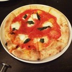 カフェ ラ・ボエム - マルゲリータ1,380円