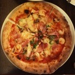 カフェ ラ・ボエム - ミックスピザ1,250円
