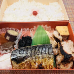 お弁当 ぎん香 - サバ・豚塩麹弁当 ¥1500-