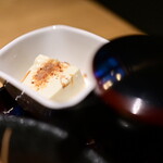 オサカナヤ YOSHINO - 【広島産 牡蠣フライ定食@税込980円】冷奴
