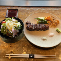 ニュー松坂 梅田32番街店 - 