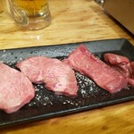 Tachigui Yakiniku Jiroumaru - 