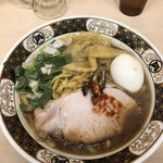 すごい煮干ラーメン 野毛 すし 釣りきん - 味玉すごい煮干しラーメン