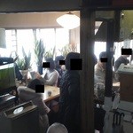 やまと - 201212　やまと　メインフロアは、カウンター＆テーブル２卓