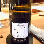 すし 喜邑 - お鮨では本来日本酒ですが、今回も試してみました。グラスで頂きました。ロジェ クーロン レゼルヴ ド ロメ NV  AOC シャンパーニュプルミエ クリュ　品種ムニエ、ピノ・ノワール、シャルドネ
      