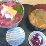 寿司吉 - ひがしもの中落ち・鉄火丼