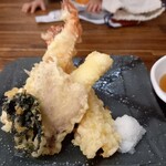 北灘漁協直送 とれたて食堂 - 